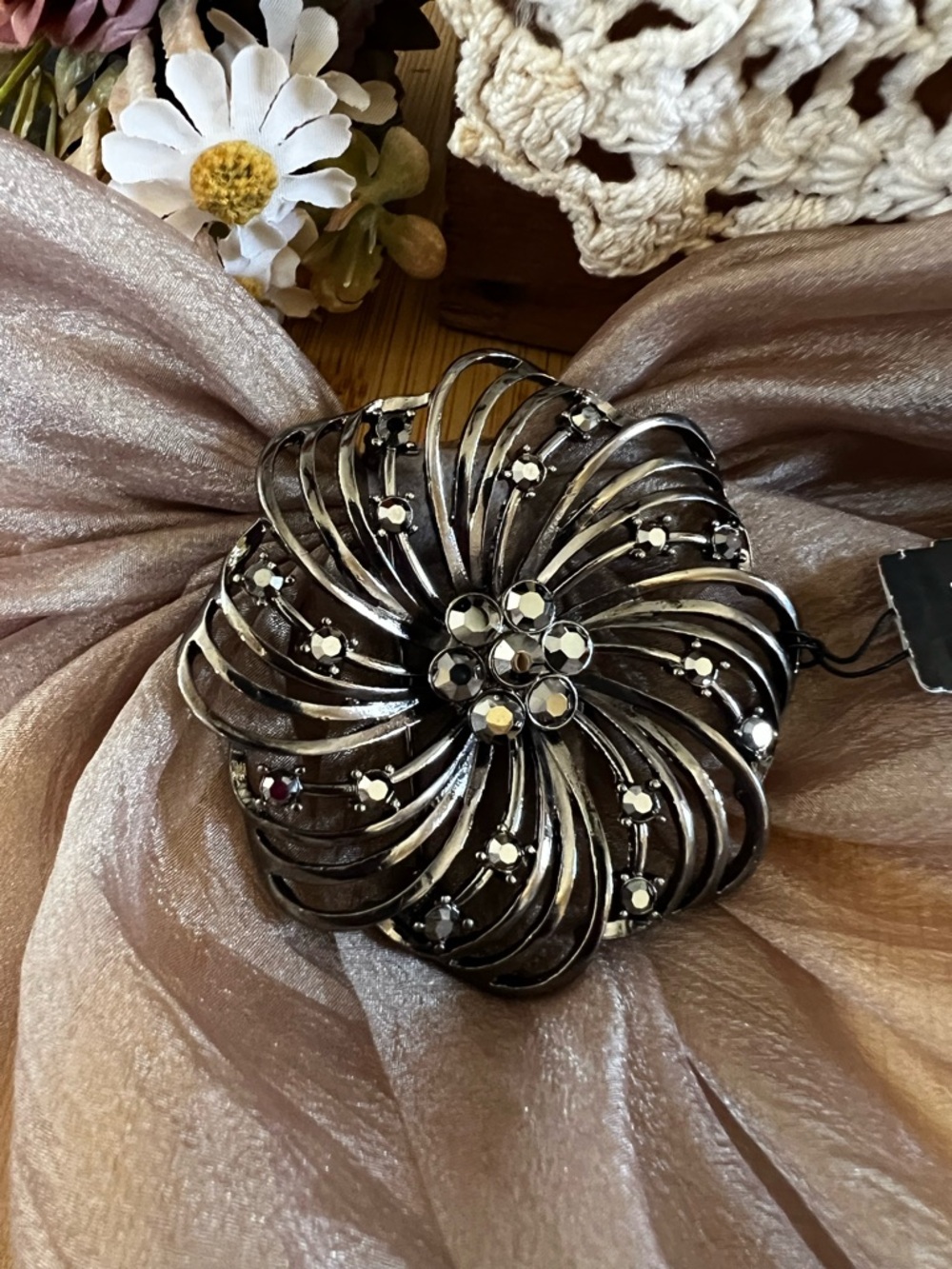 Vintage 1991 Kenilworth Pewter Rhinestone Floral Swirl Brooch